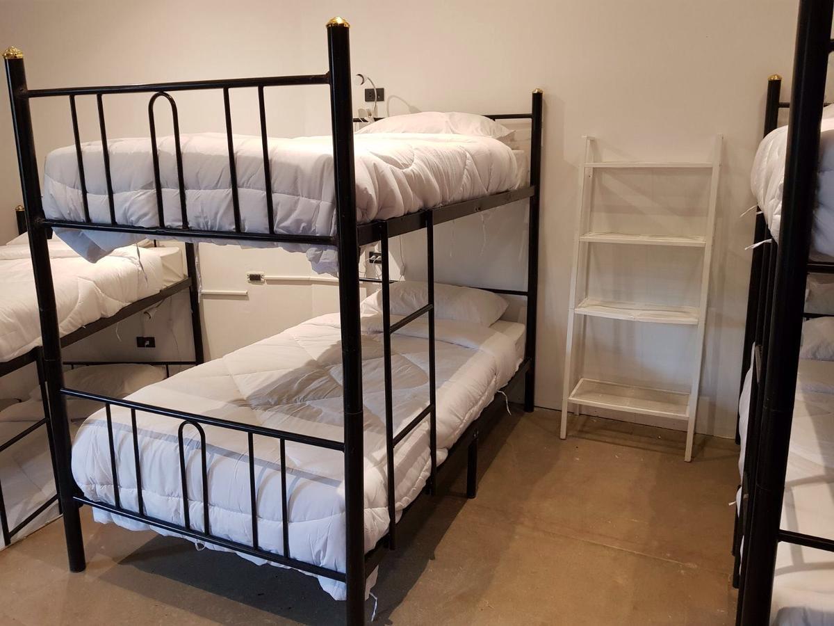 Paradise Beach Backpackers Hostel Patong Ngoại thất bức ảnh